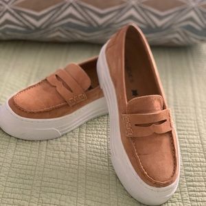 J/Slides Platform Suede Loafer Camel